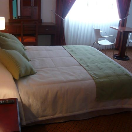 Blu Inn Hotel โบโกตา ภายนอก รูปภาพ