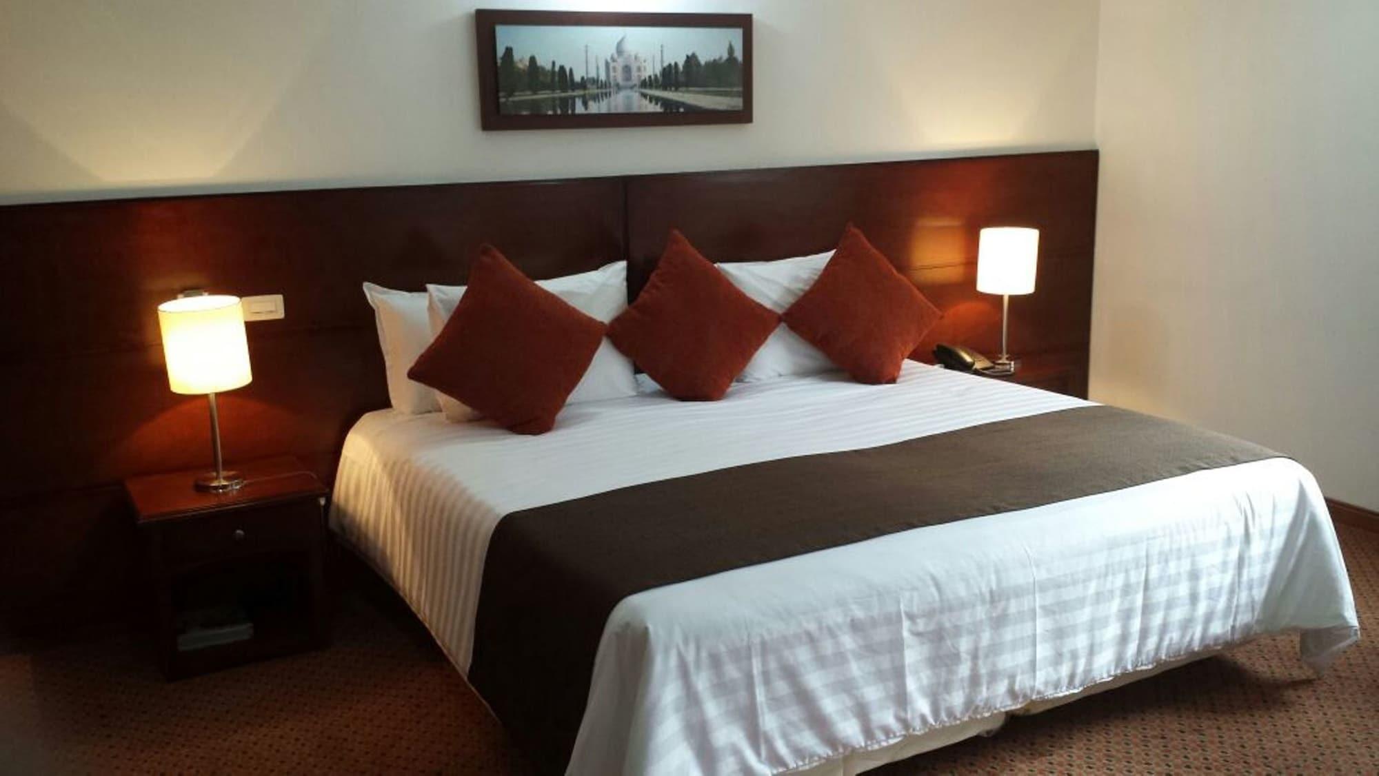 Blu Inn Hotel โบโกตา ภายนอก รูปภาพ
