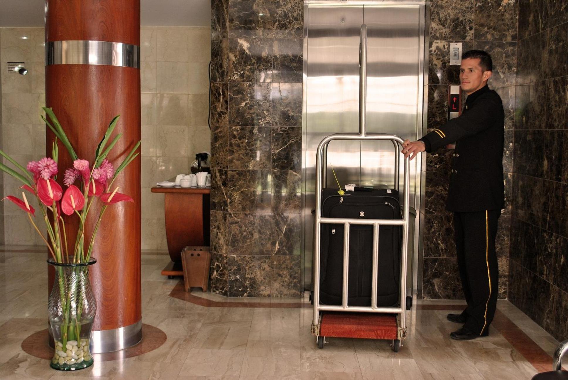 Blu Inn Hotel โบโกตา ภายนอก รูปภาพ