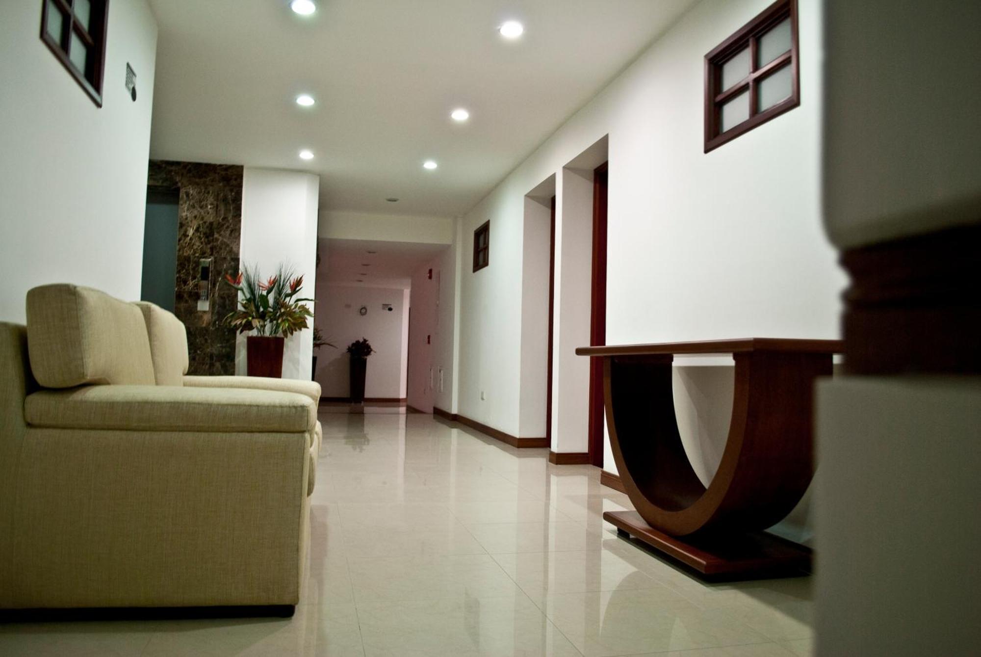 Blu Inn Hotel โบโกตา ภายนอก รูปภาพ