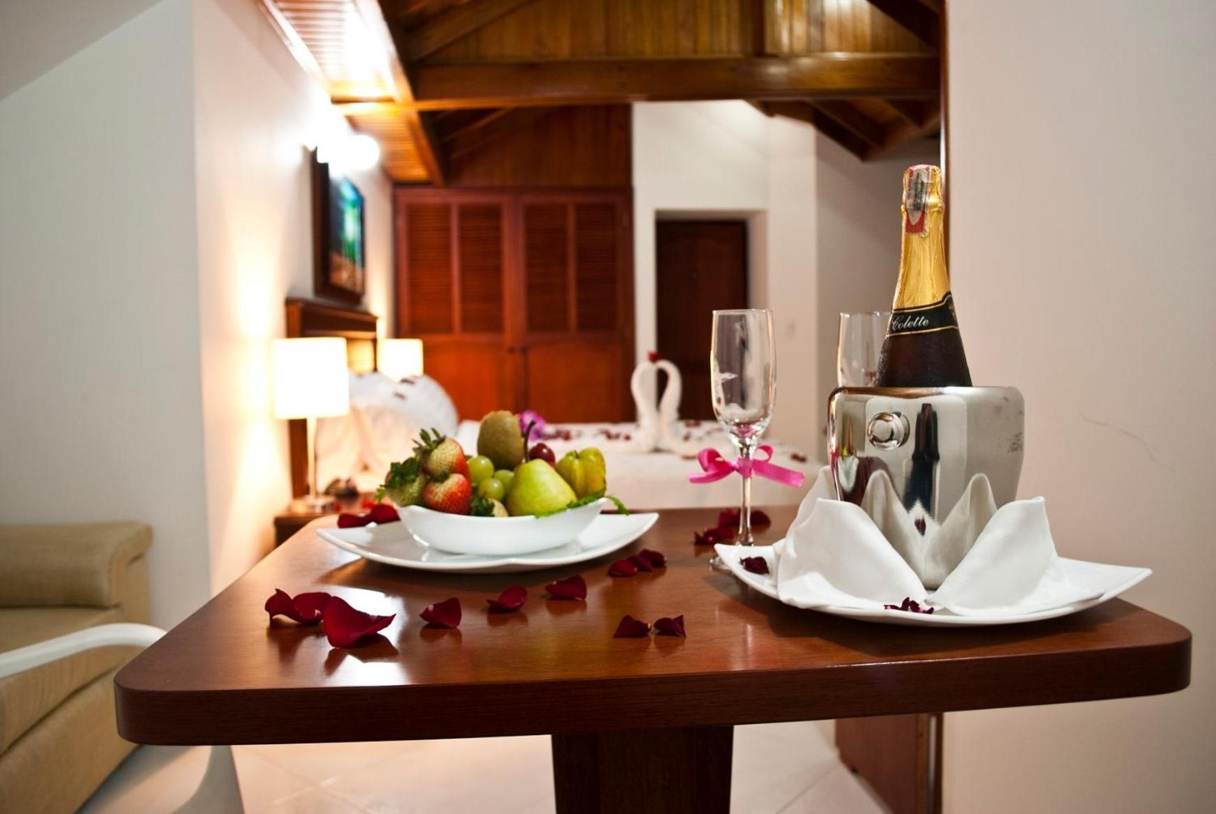 Blu Inn Hotel โบโกตา ภายนอก รูปภาพ