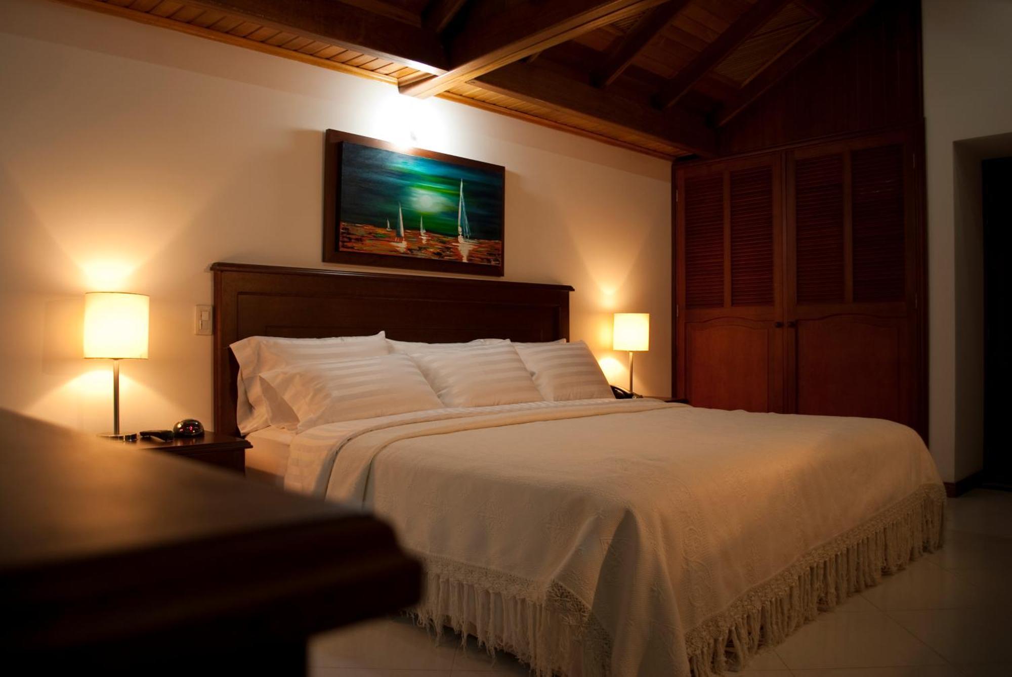 Blu Inn Hotel โบโกตา ภายนอก รูปภาพ